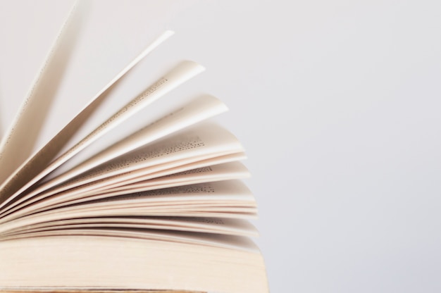 中华人民共和国野生动物保护法国家重点保护的野生动物分为什么