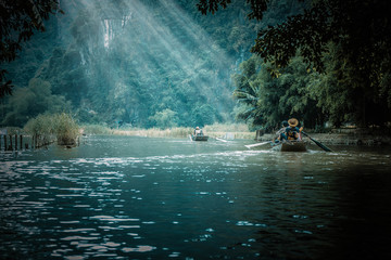 知识产权保护要综合运用什么等多种手段从审查授权行政执法司法保护仲裁调解行